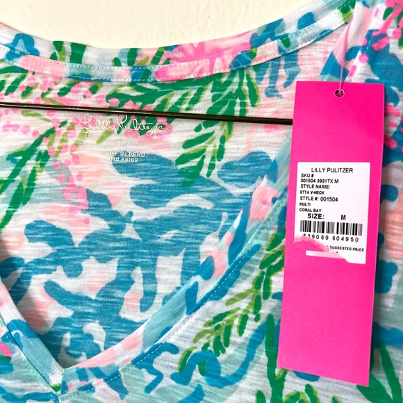 Lilly Pulitzer size M, NWT Etta V Neck - Picture 2 of 2